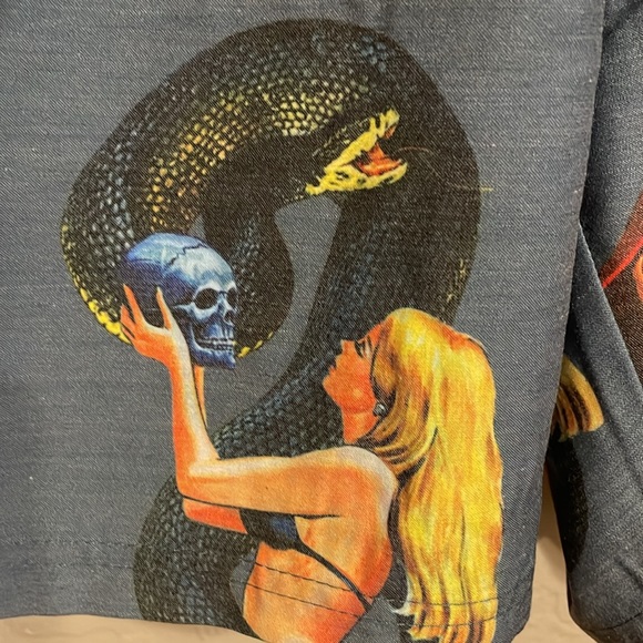 Lost swim trunks - Picture 2 of 8